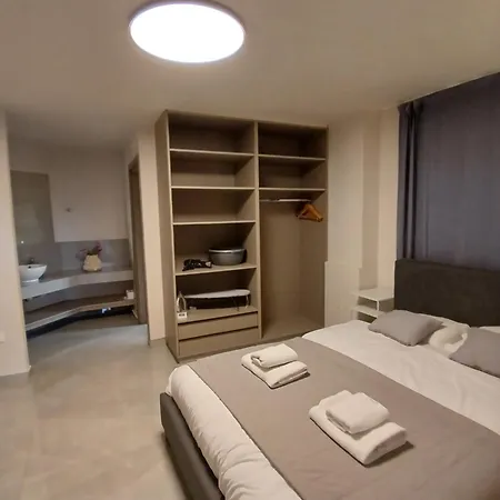 Georgiana Larnaca